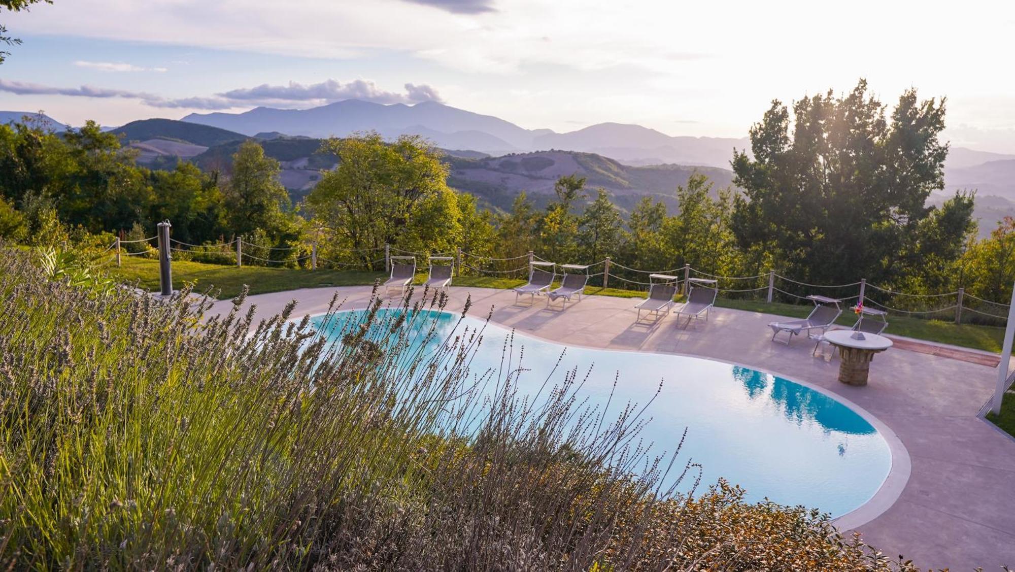 Casa Bartoccio - Casa Vacanze Fermignano ภายนอก รูปภาพ